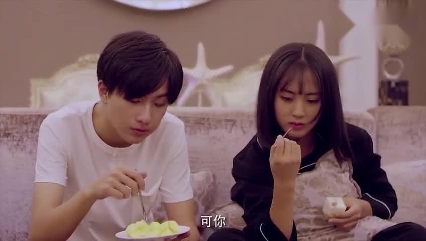 三大指数集体翻红,科创100ETF基金(588220)上涨2.42%,盘中成交额超4亿元